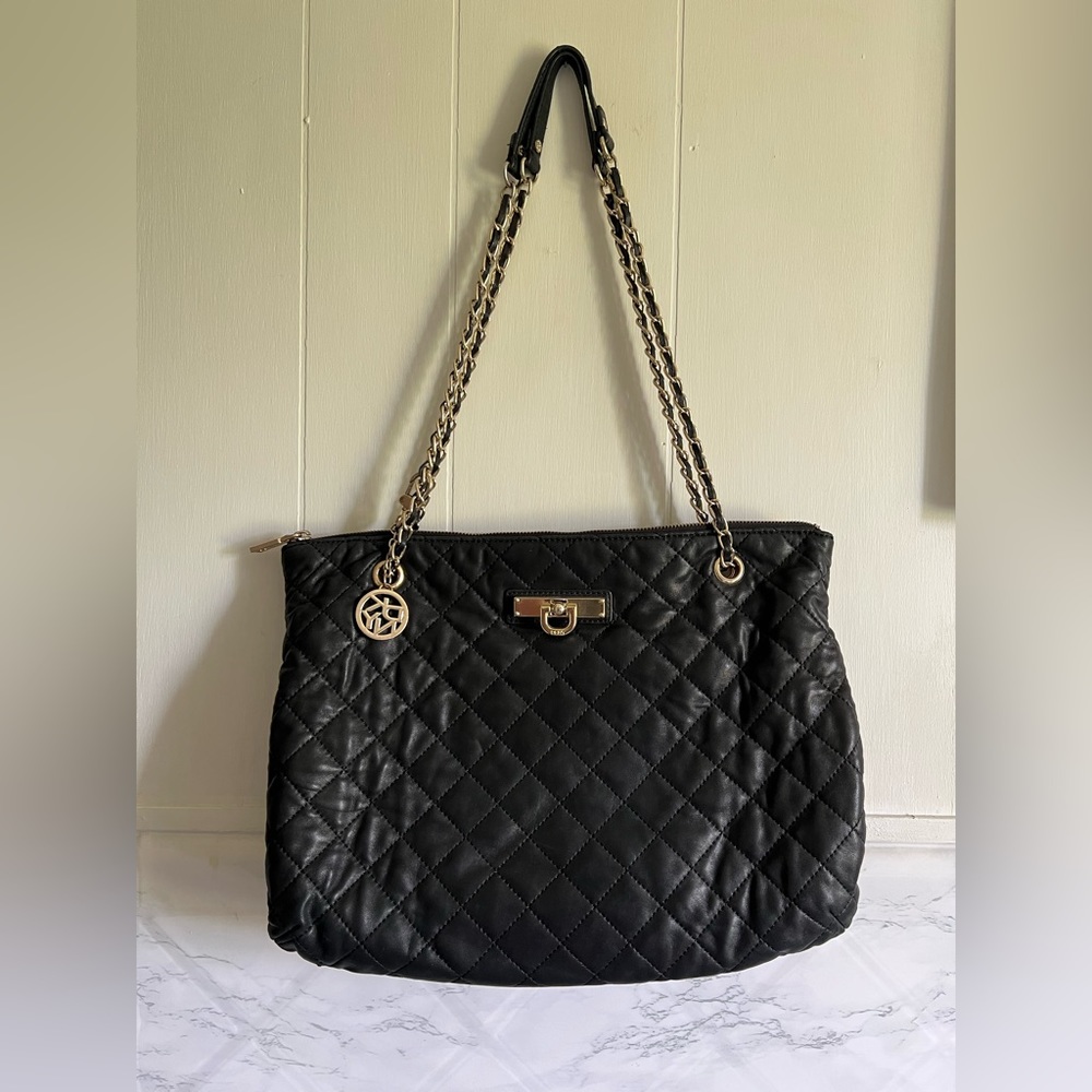 DKNY Black Quilted Shoulder/Crossbody Bag